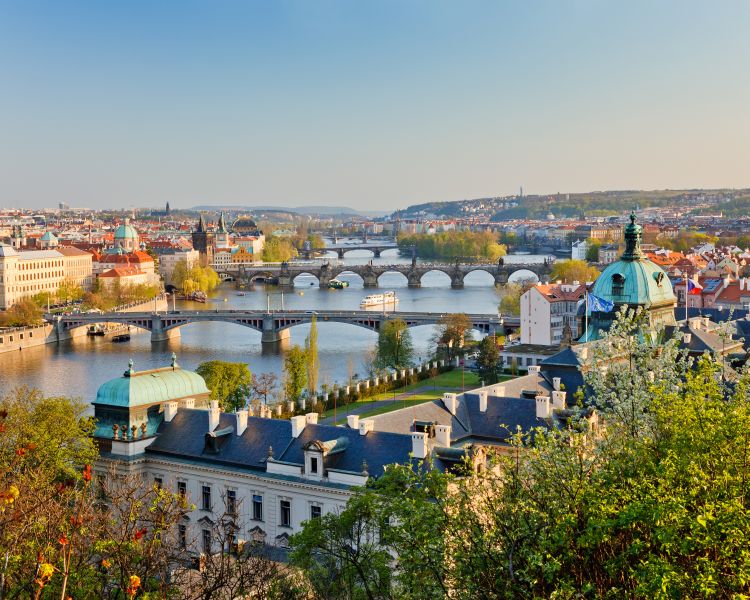 Фотообои Прага. Вид на мосты